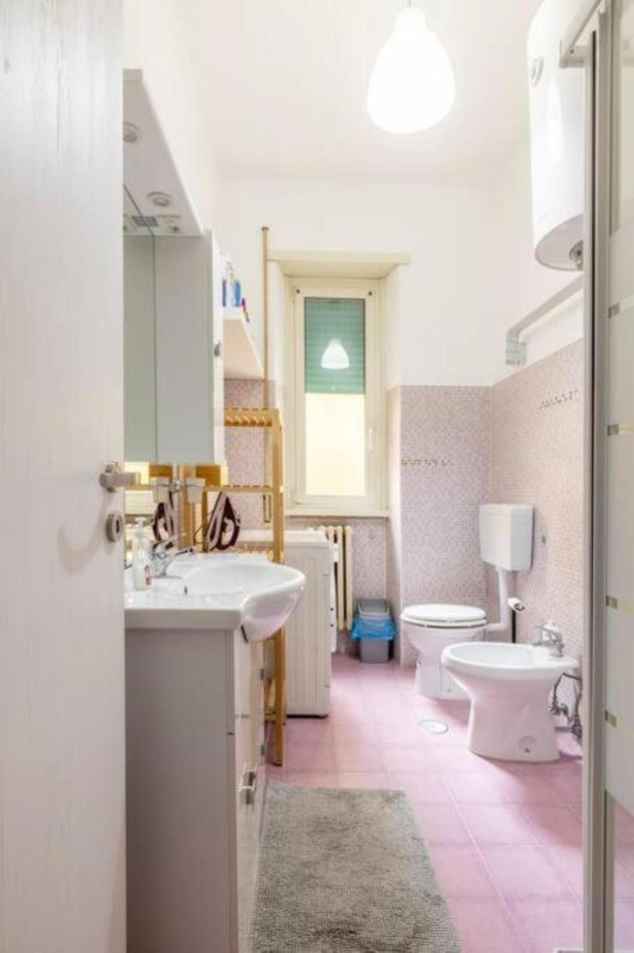 Mama Rooms And Apartment Rome Buitenkant foto